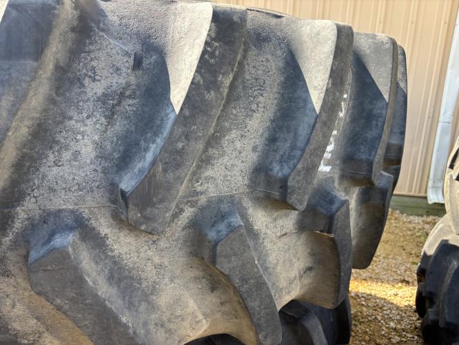 Firestone 650/85R38