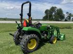 John Deere 2032R