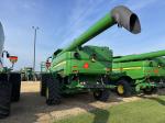 John Deere S790