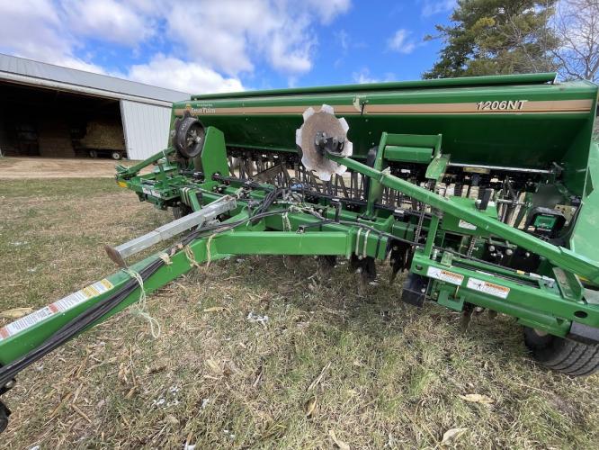 Great Plains 1206NT-1975