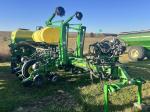 John Deere 1775NT