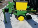 John Deere 7200