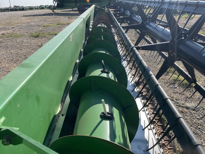 John Deere 630F