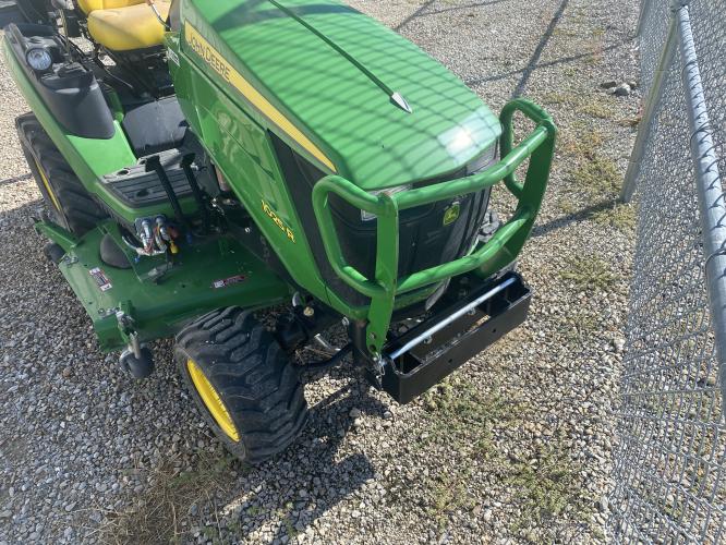 John Deere 1025R