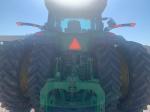 John Deere 8335R