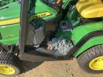 John Deere X758