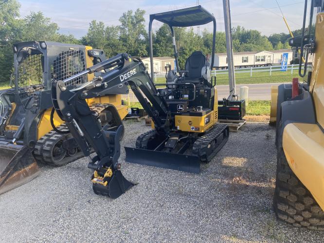 John Deere 17G