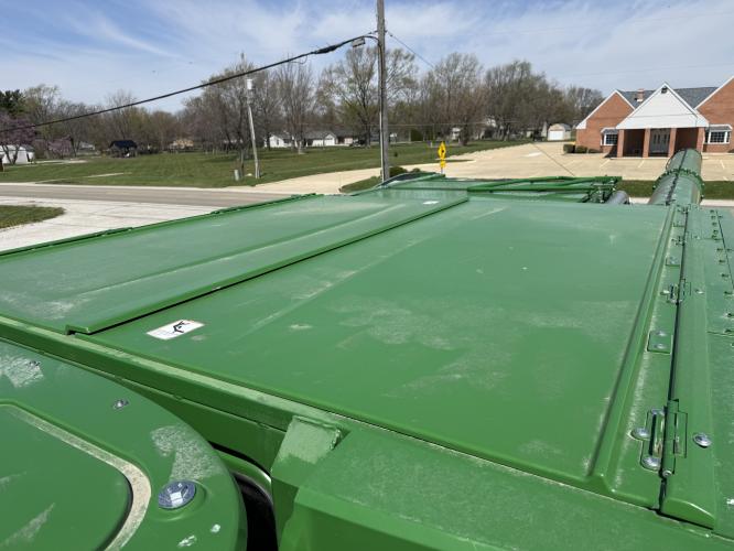 John Deere S780