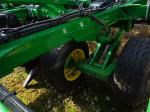 John Deere 2720