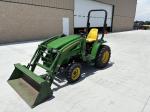 John Deere 3720