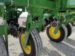 John Deere 1775NT