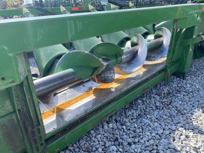 John Deere 608C