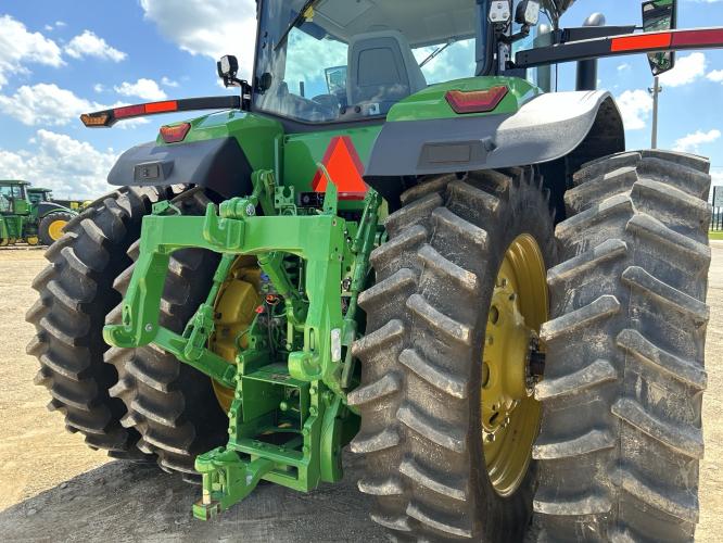 John Deere 8R 250