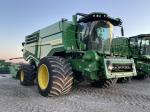 John Deere X9 1100