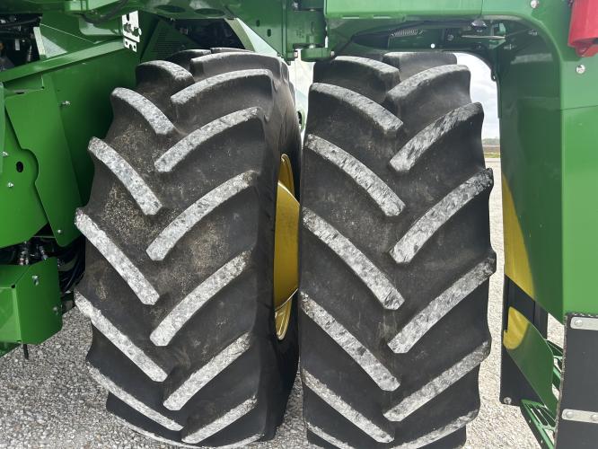 John Deere S780