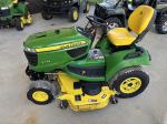 John Deere X734