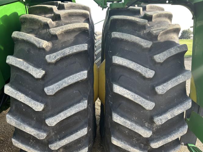 John Deere S780