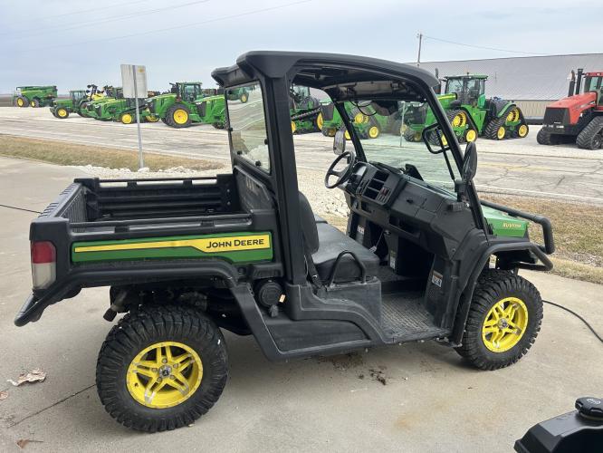 John Deere XUV 835M