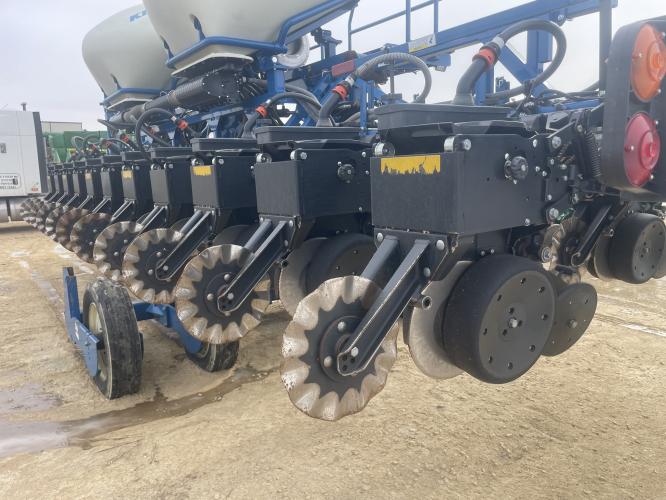 Kinze 3600