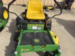 John Deere Z235