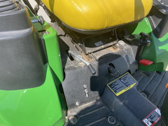 John Deere 2025R