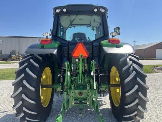 John Deere 6145M