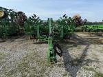 John Deere 2730