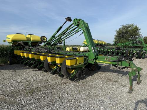2007 John Deere 1770NT CCS