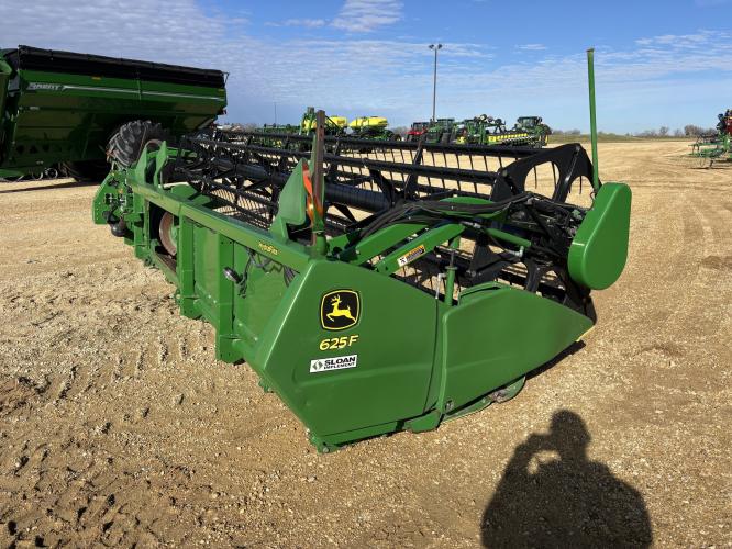 John Deere 625F