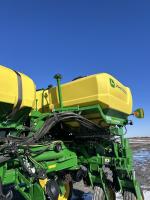 John Deere 1775NT