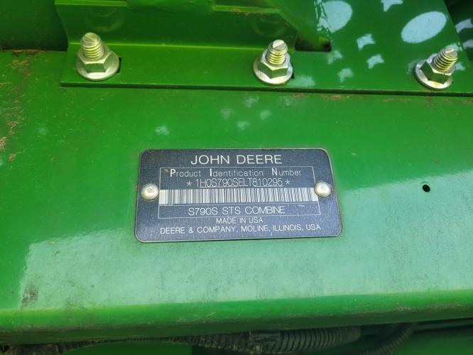 John Deere S790