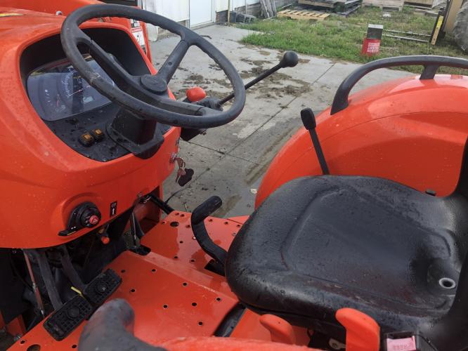 Kubota MX5800
