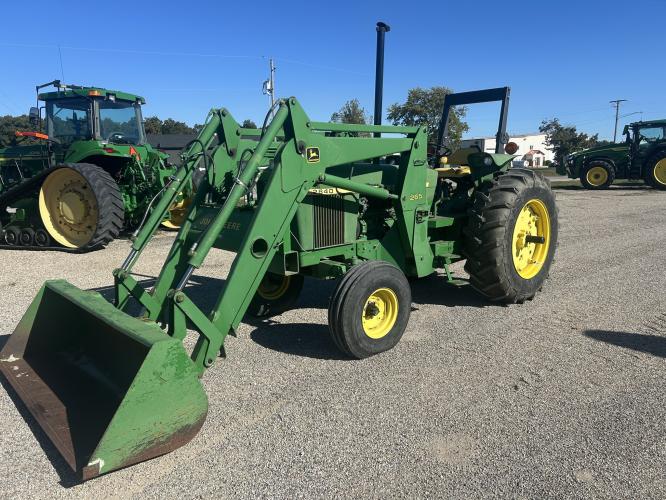 John Deere 2840