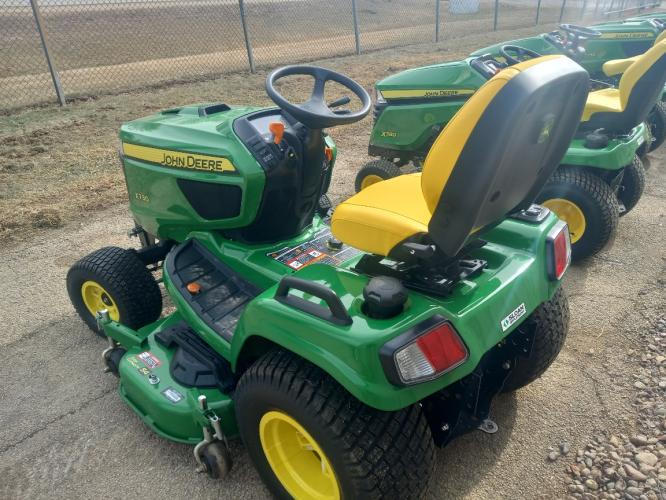 John Deere X730