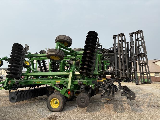 John Deere 2660VT
