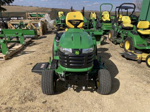 2023 John Deere X730