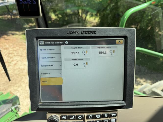 John Deere S780