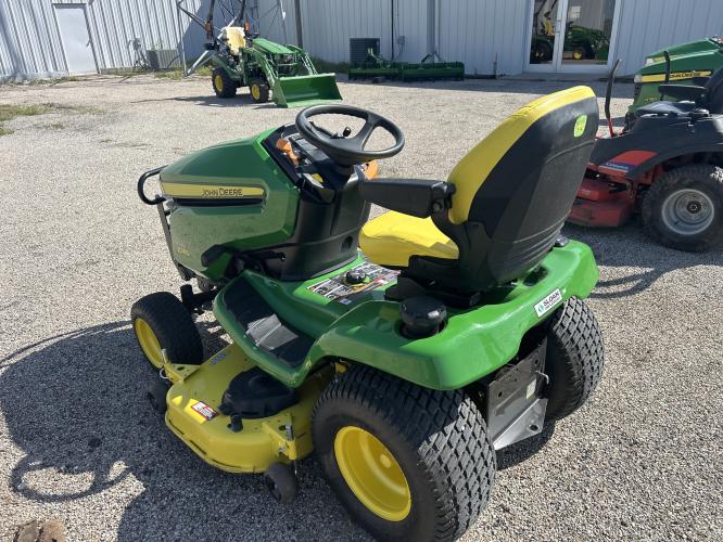 John Deere X380