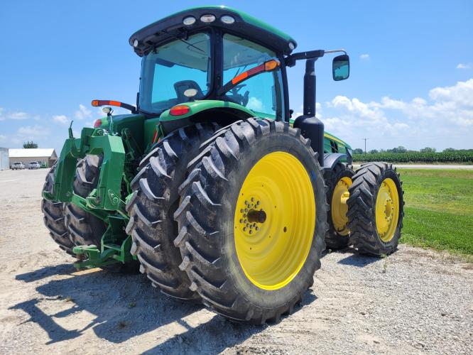 John Deere 8360R