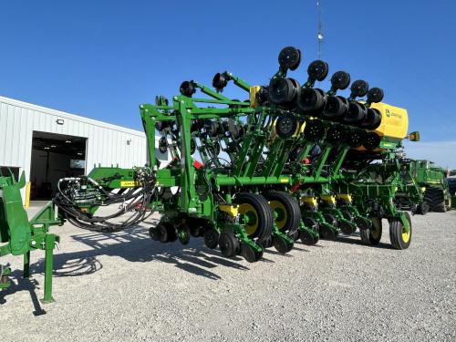 2025 John Deere 1795