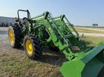 John Deere 5075M