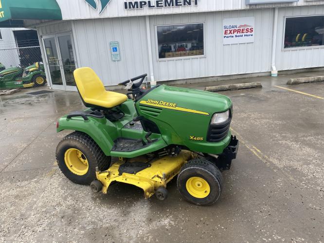 John Deere X485