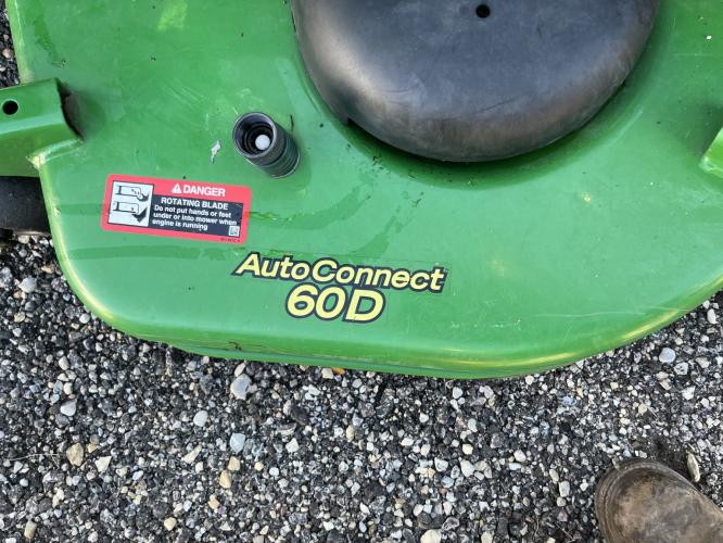 John Deere 1025R