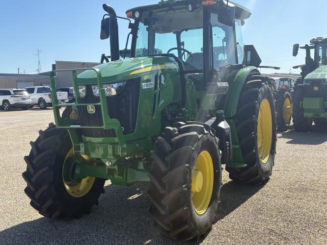 John Deere 6120E