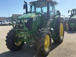 John Deere 6120E
