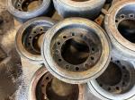 John Deere RE594956 ROLLER FOR 8RX - 18" TRACK