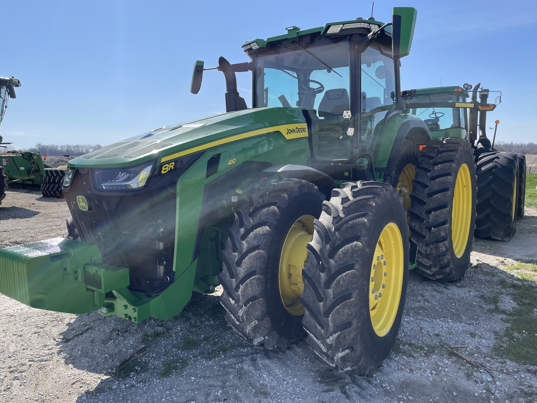 2023 John Deere 8R 410