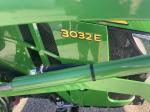 John Deere 3032E