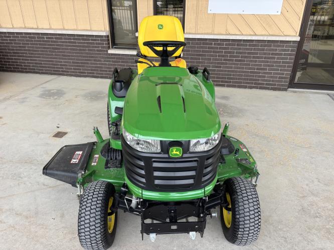 John Deere X734