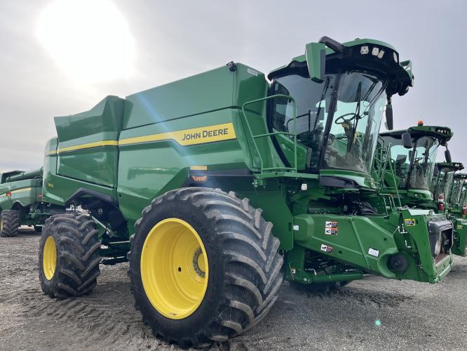 John Deere S7 900